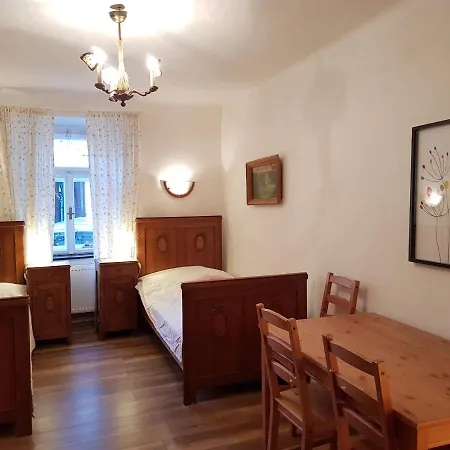 U Sv. Floriana Gæstehus Slavonice